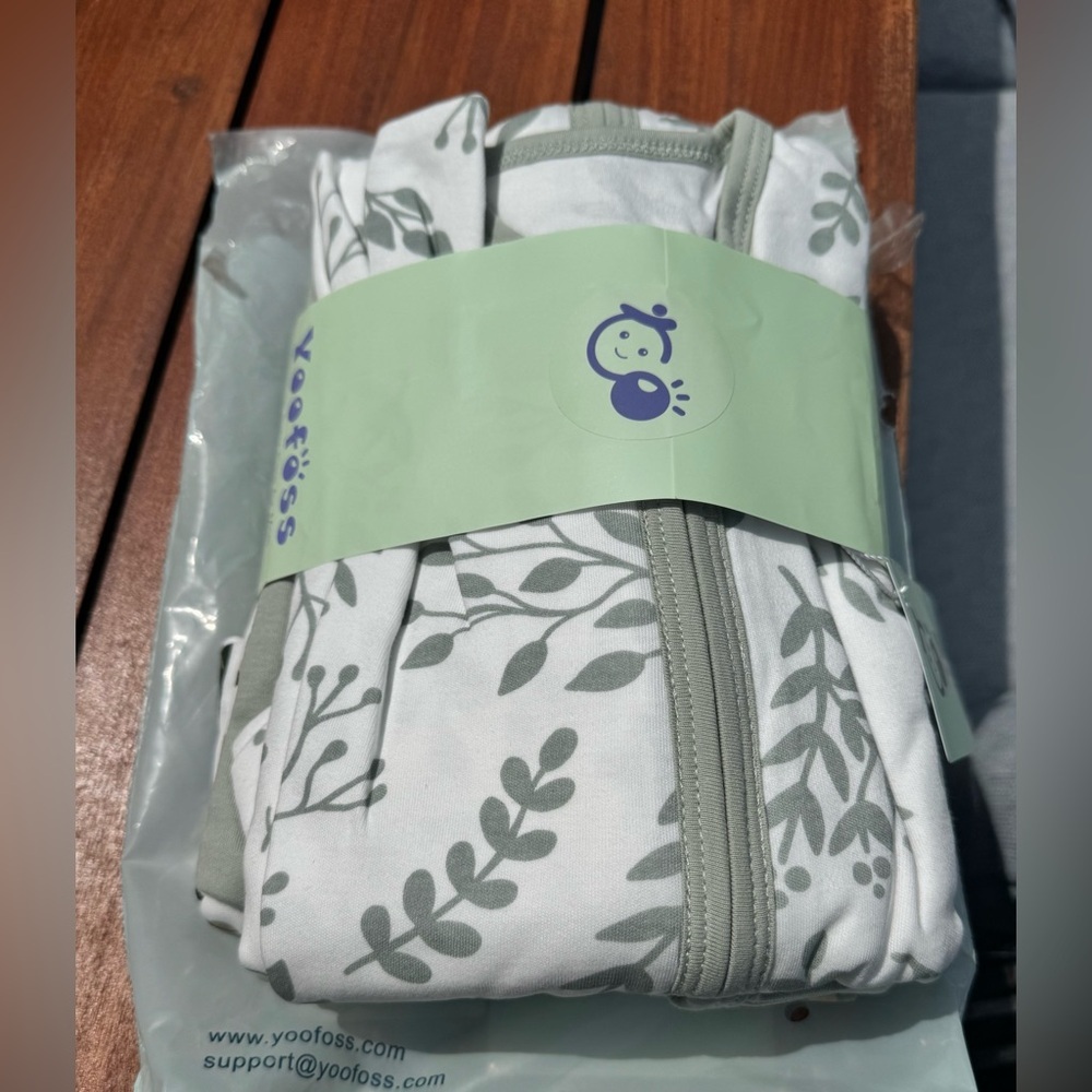 Yoofoss Green and White Baby Sleep Sacks Size 6/12M , NWT - Picture 4 of 5